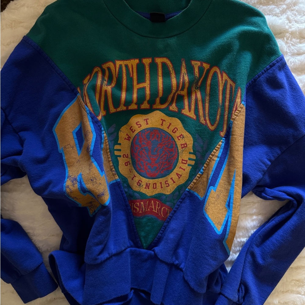 Colorful North Dakota Graphic Sweatshirt